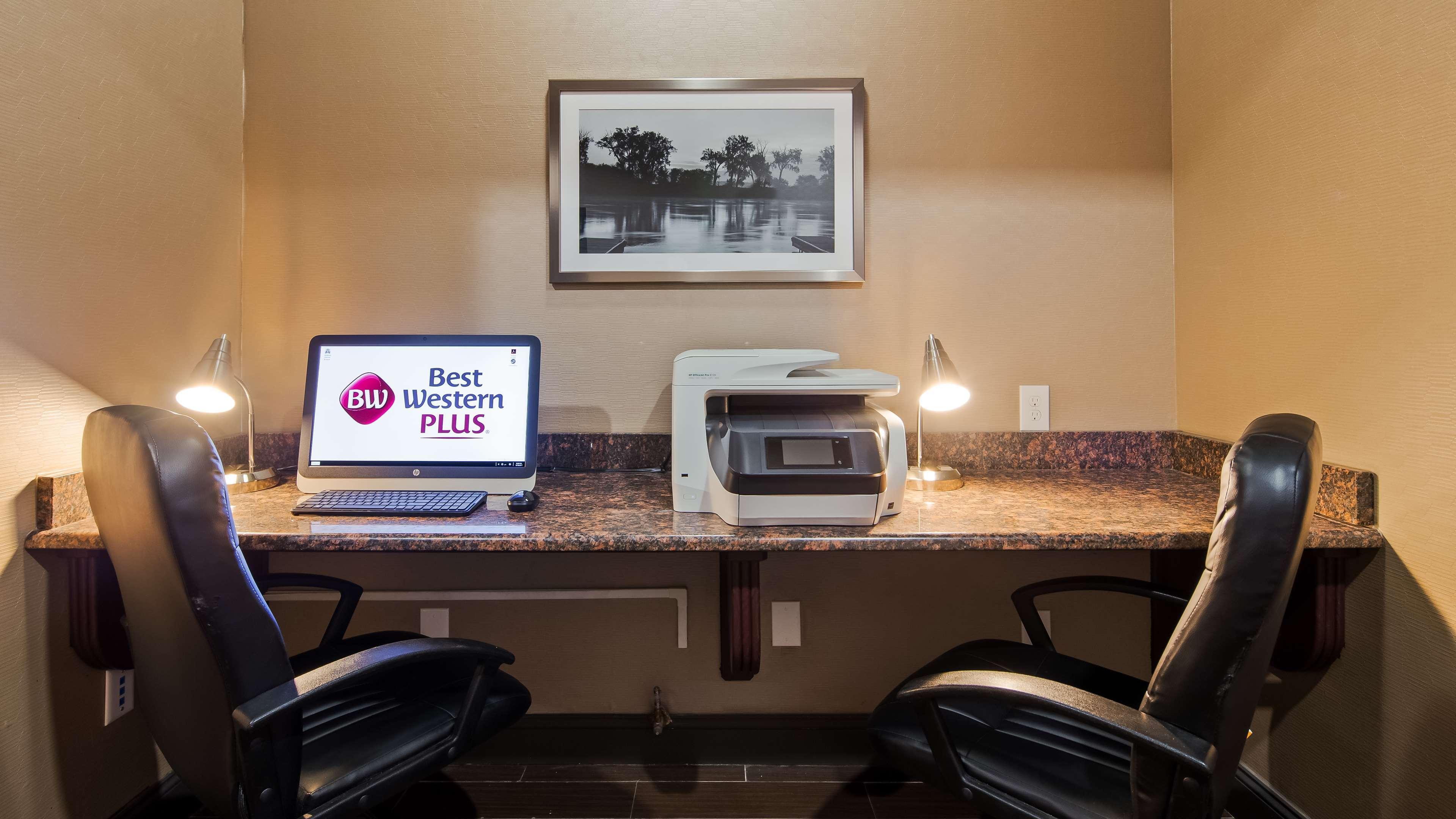 Best Western Plus Lee'S Summit Hotel & Suites Екстер'єр фото
